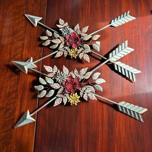 2 Rustic Decorative Metal Arrow Wall Art with Floral Accents